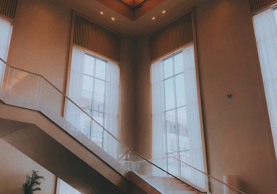 Tall windows, quiet lines